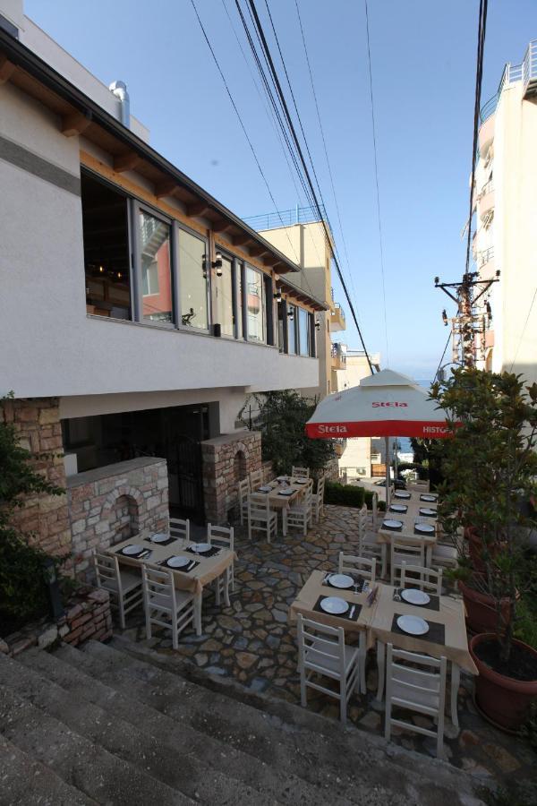 Prishtina * Sarandë